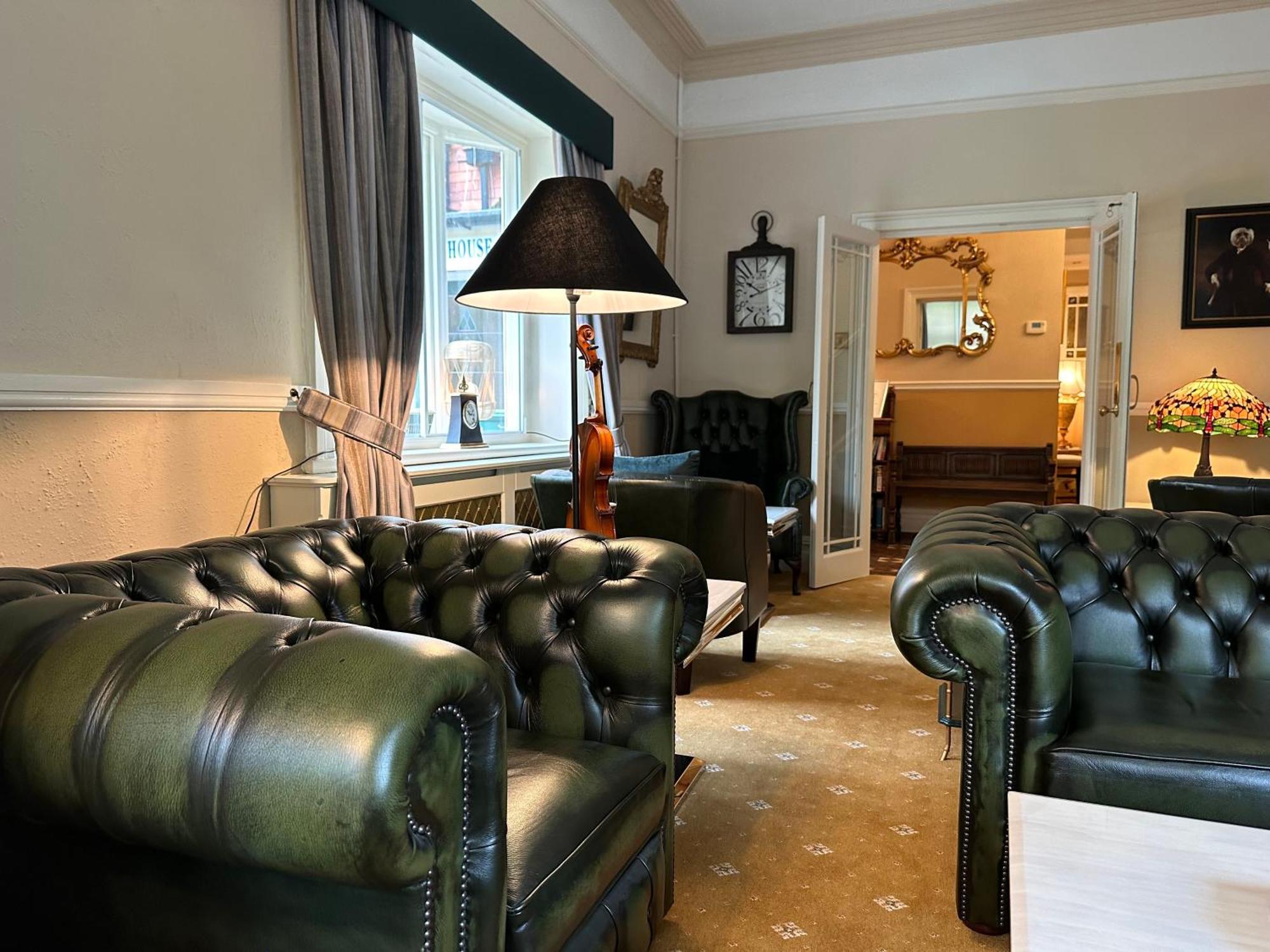 切斯特之家旅馆住宿加早餐旅馆 外观 照片 The interior of the hotel